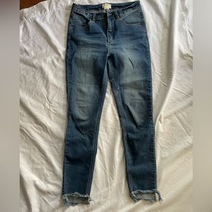 Size 7 O’Neal Blue Jeans